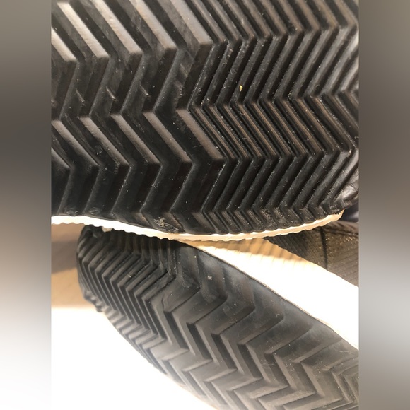 SOLD SOLD SOLD - Picture 10 of 12